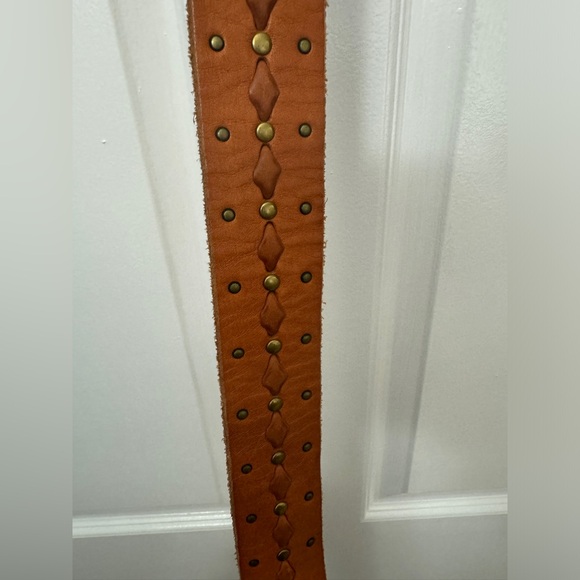 Lucky Brand Leather Studded 46” Brown Belt - Picture 2 of 10